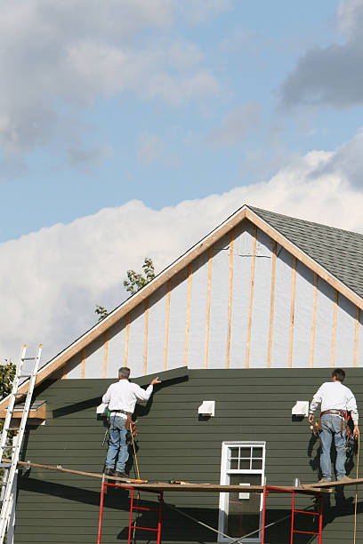 Best Insulated Siding Installation  in Fincastle, TN